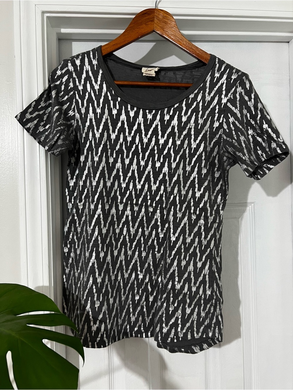 Andrea Jovine Gray & Silver Zigzag Crewneck Tee